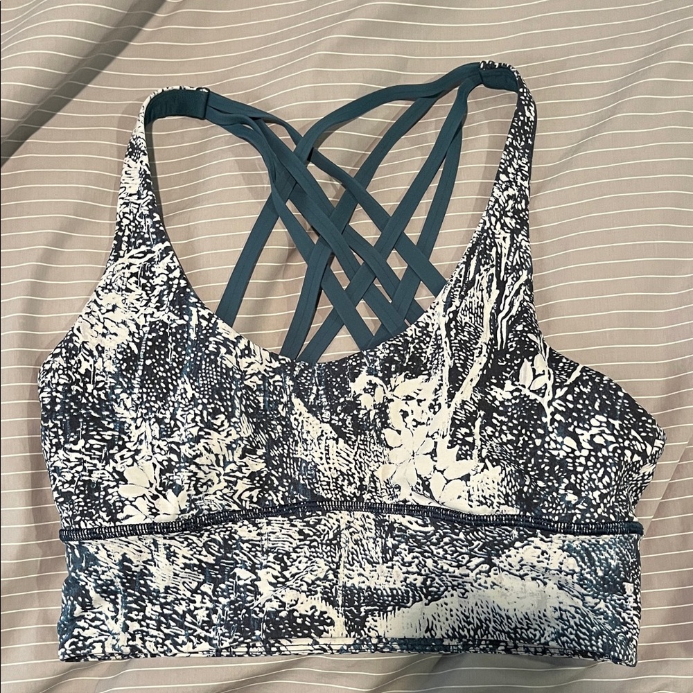 lululemon sports bra size 6
